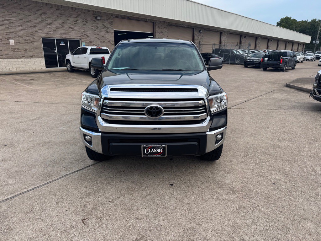2017 Toyota Tundra Image 17
