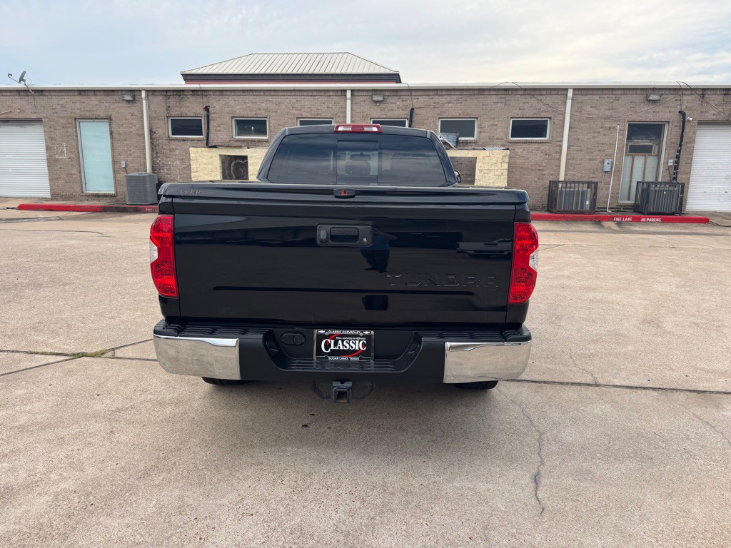 2017 Toyota Tundra Image 22