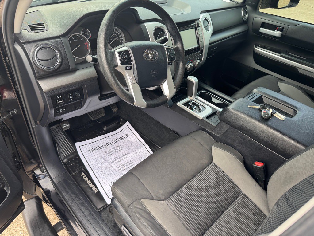 2017 Toyota Tundra Image 26