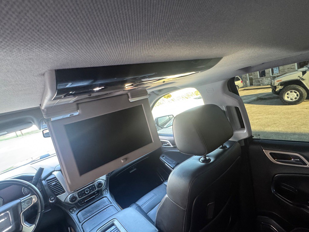 2015 GMC Yukon Image 20