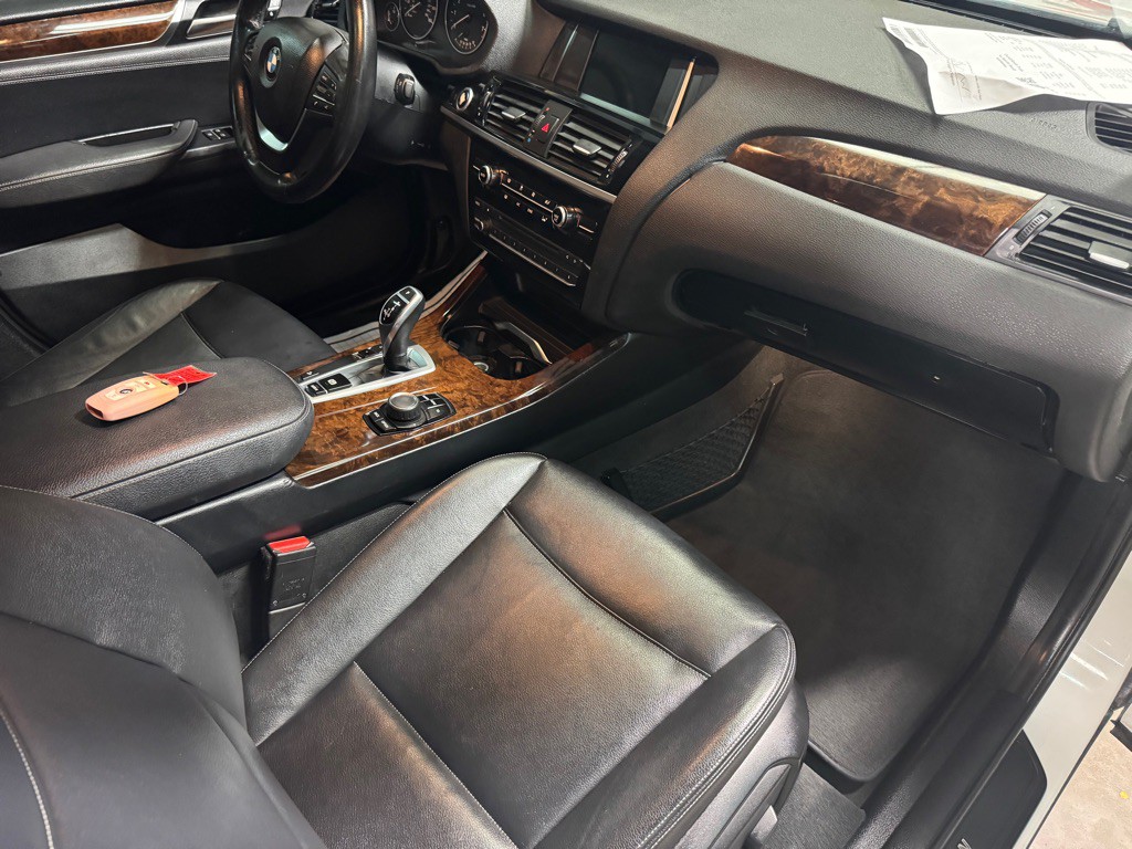 2015 BMW X4 Image 27