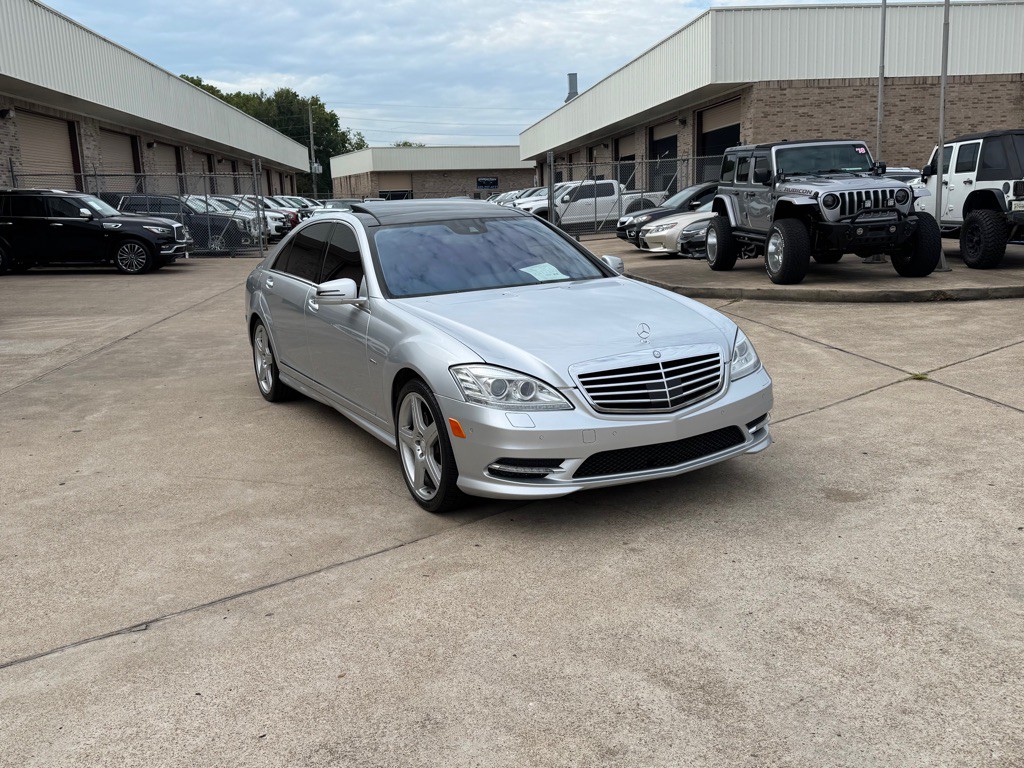 2012 Mercedes-Benz S-Class Image 12