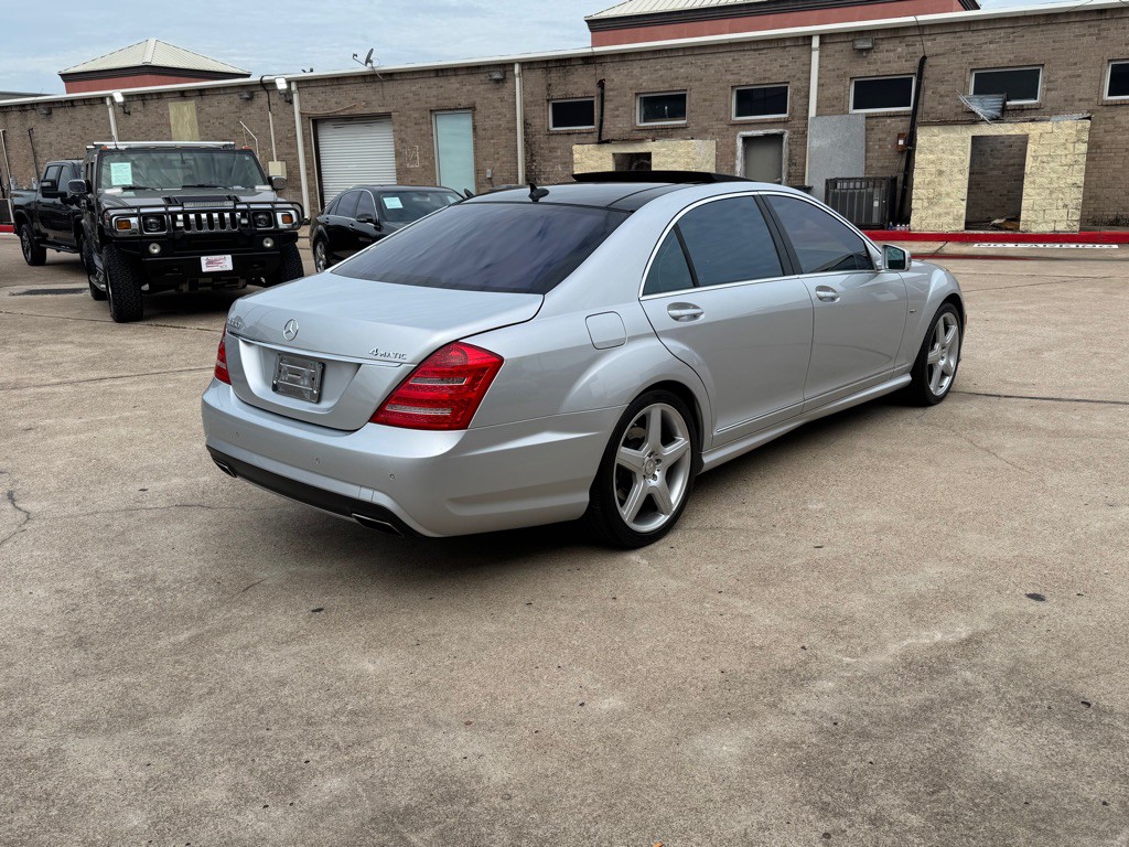 2012 Mercedes-Benz S-Class Image 13