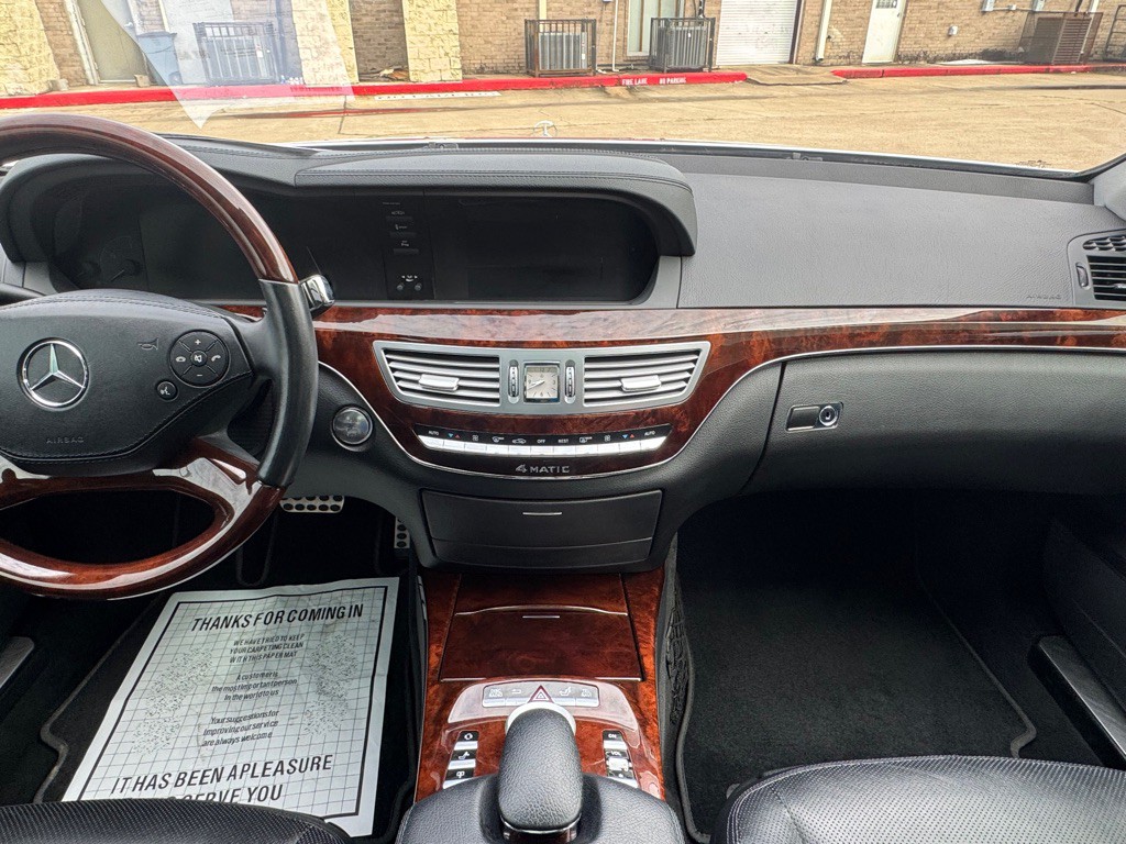 2012 Mercedes-Benz S-Class Image 24