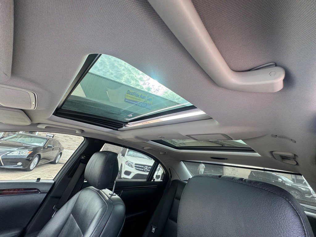 2012 Mercedes-Benz S-Class Image 33