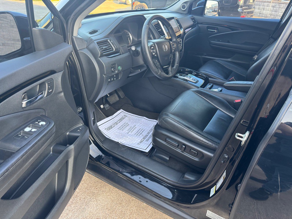 2016 Honda Pilot Image 24