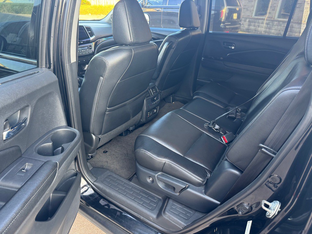 2016 Honda Pilot Image 28