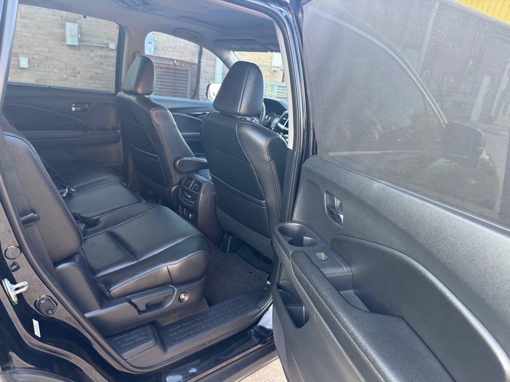 2016 Honda Pilot Image 34