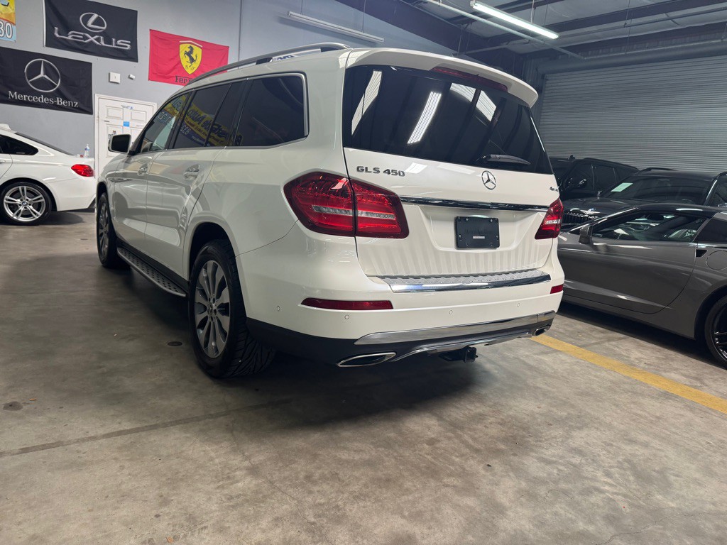 2018 Mercedes-Benz GLS-Class Image 12