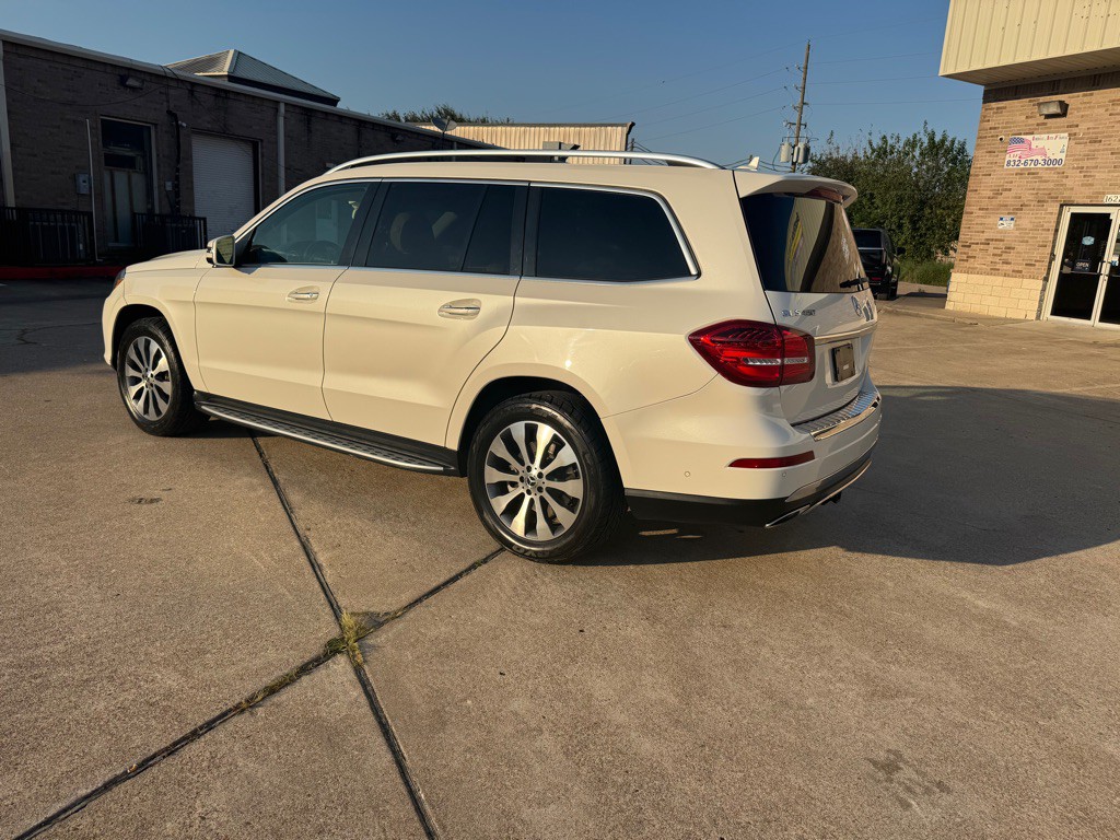 2018 Mercedes-Benz GLS-Class Image 24