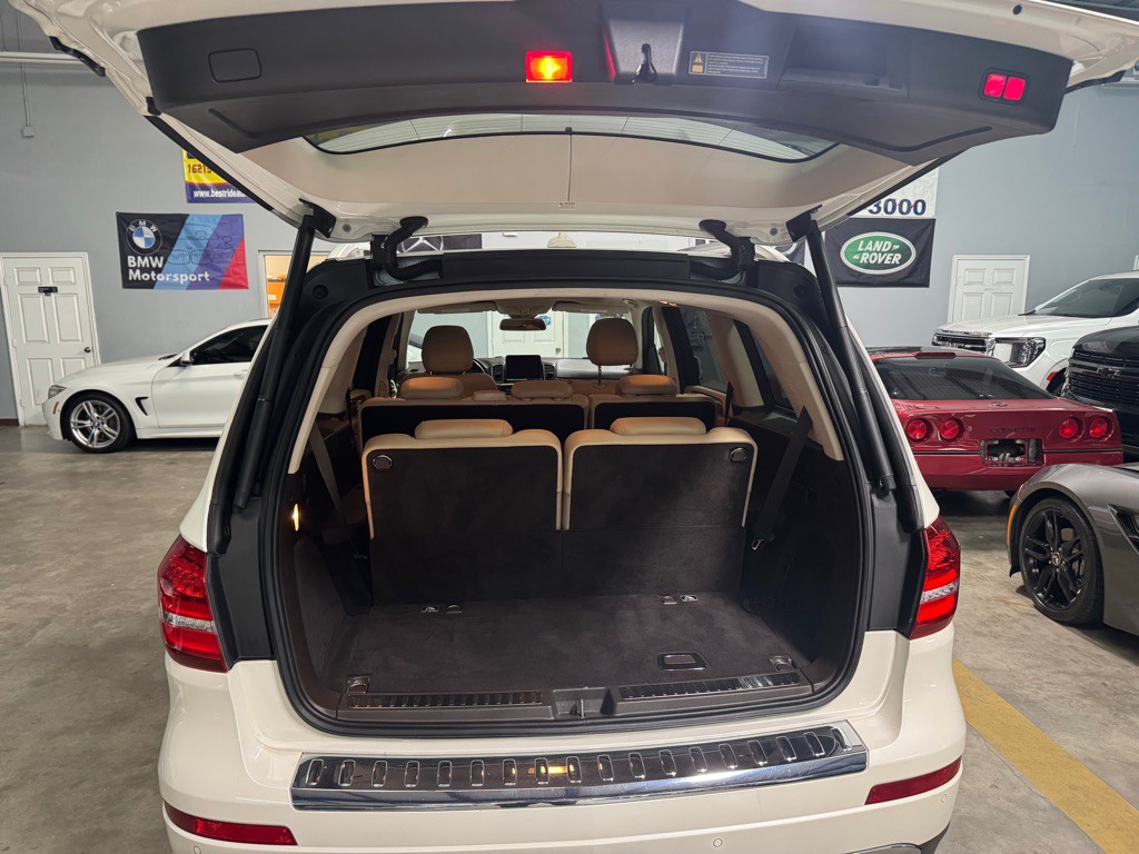 2018 Mercedes-Benz GLS-Class Image 32