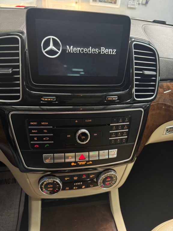 2018 Mercedes-Benz GLS-Class Image 36