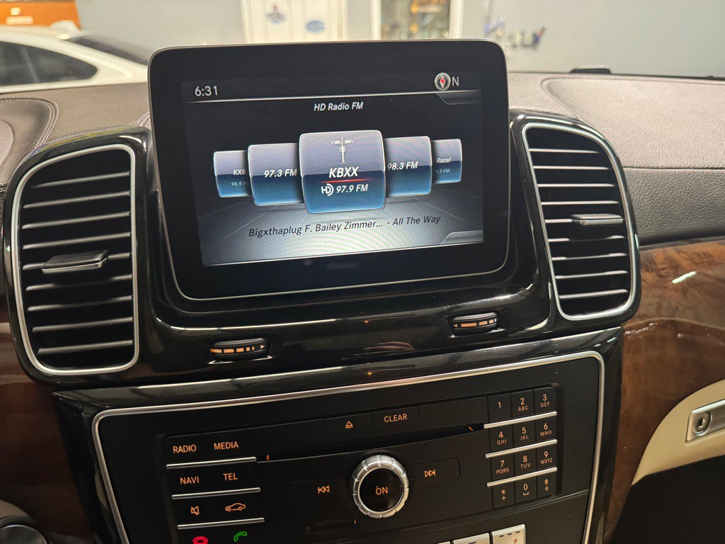2018 Mercedes-Benz GLS-Class Image 37