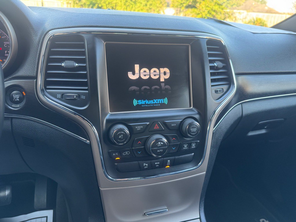 2014 Jeep Grand Cherokee Image 27