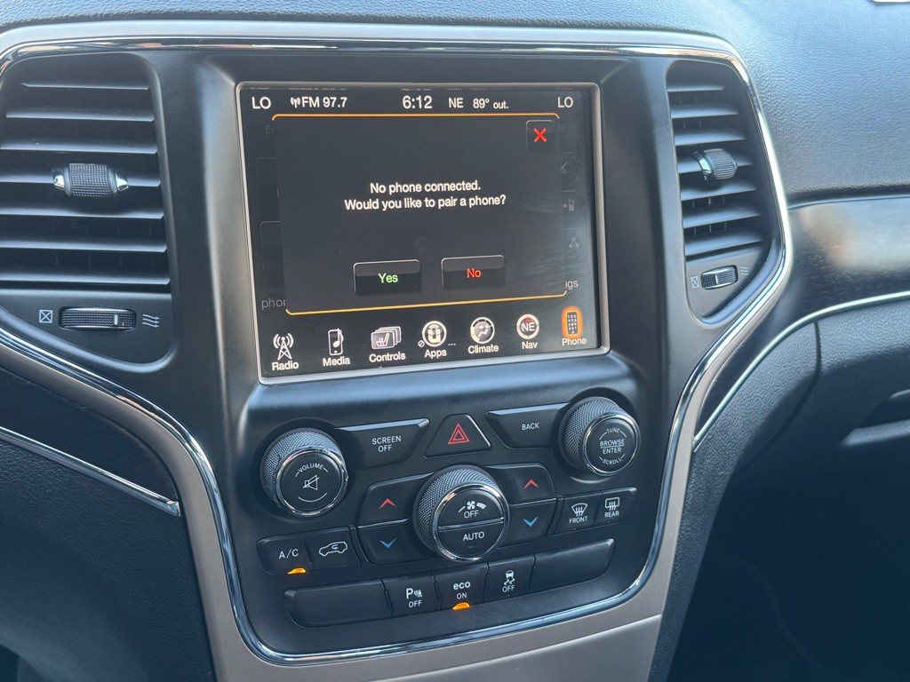 2014 Jeep Grand Cherokee Image 32