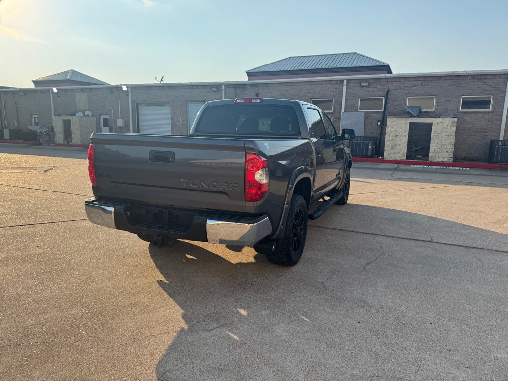 2018 Toyota Tundra Image 20