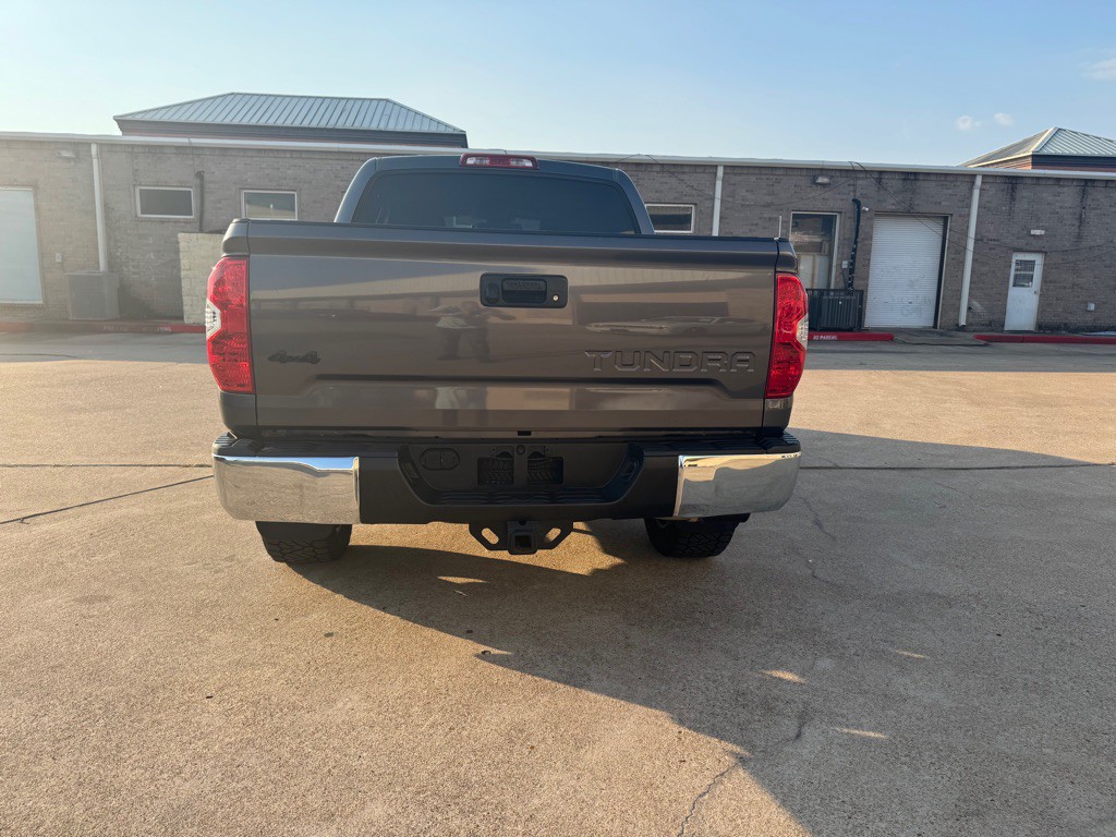 2018 Toyota Tundra Image 21