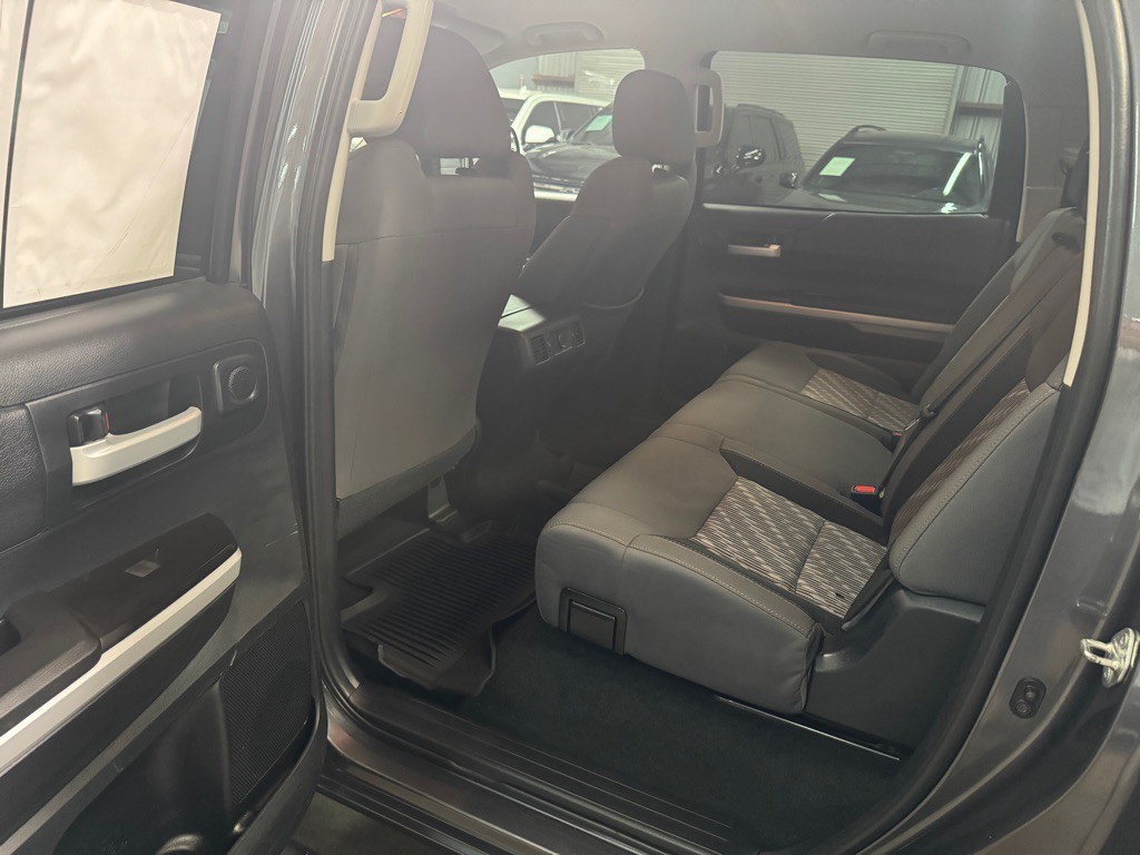 2018 Toyota Tundra Image 28