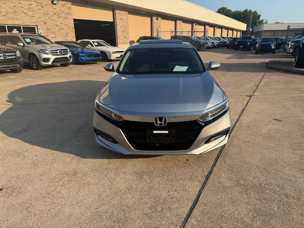 2019 Honda Accord Image 18