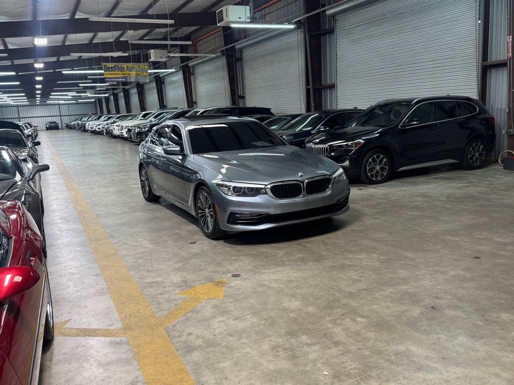 2018 BMW 5 Series Image 9