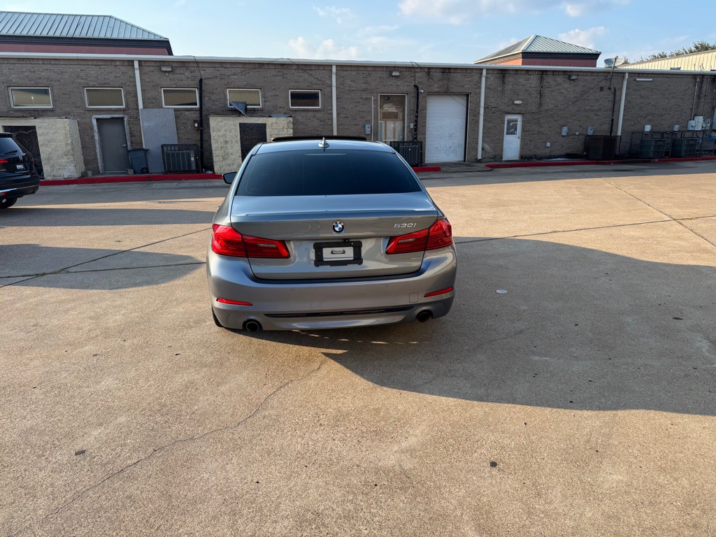 2018 BMW 5 Series Image 15