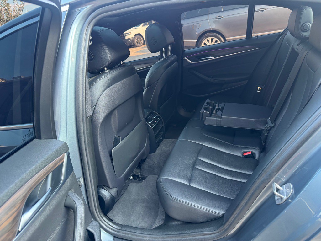 2018 BMW 5 Series Image 20