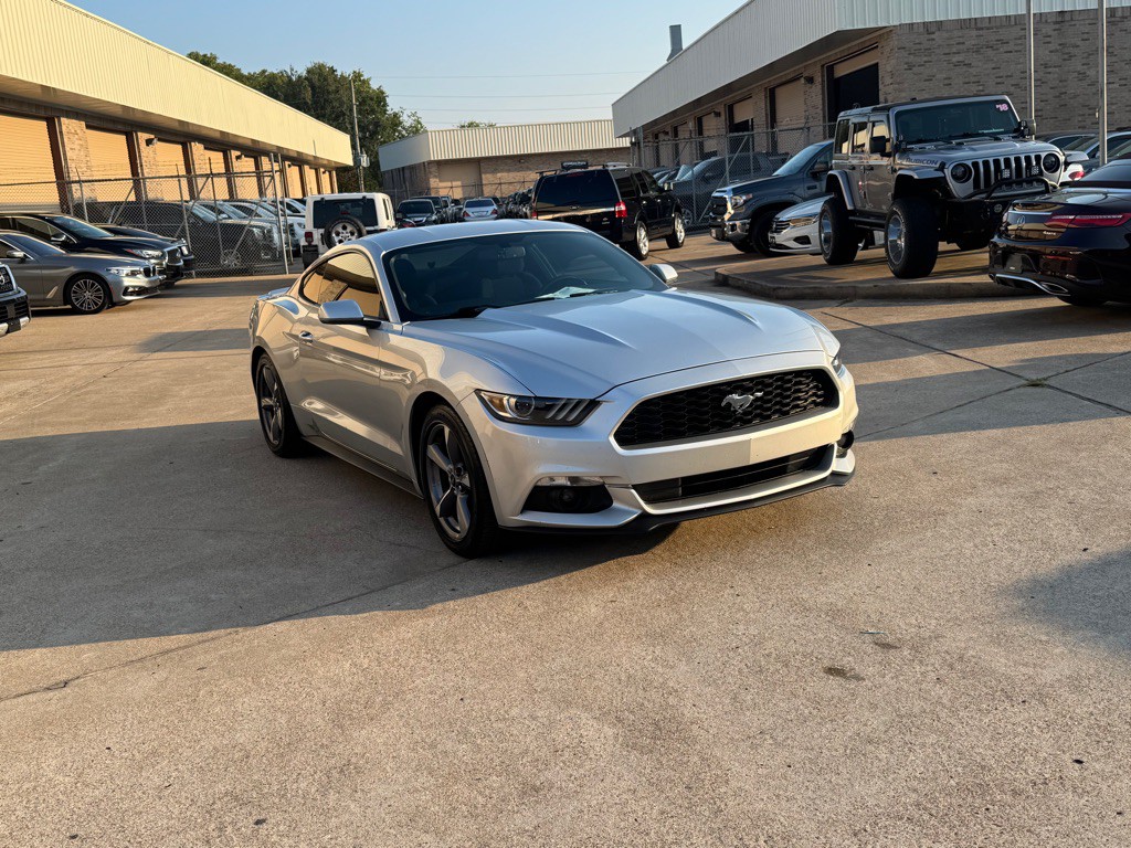 2016 Ford Mustang Image 14