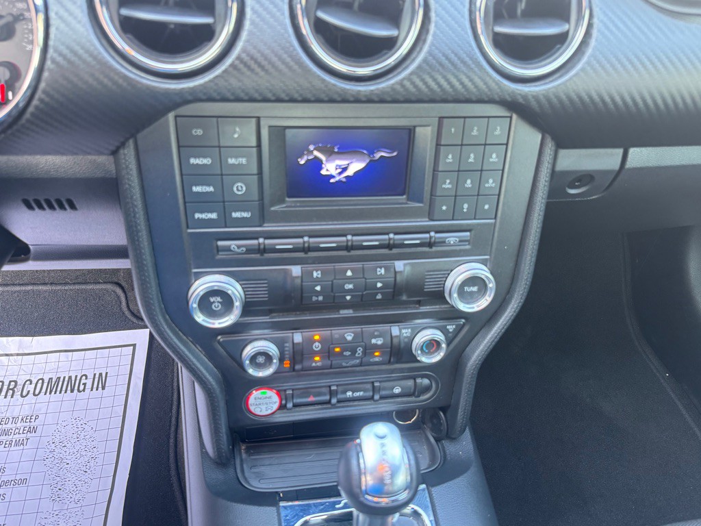 2016 Ford Mustang Image 25