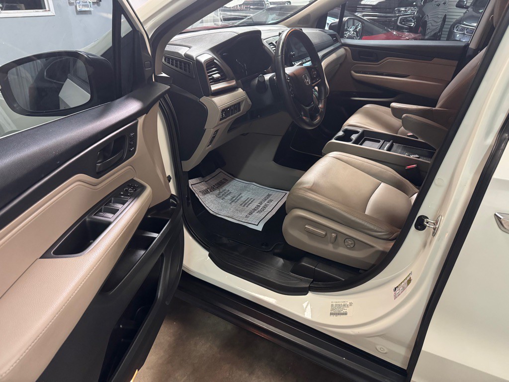 2018 Honda Odyssey Image 25