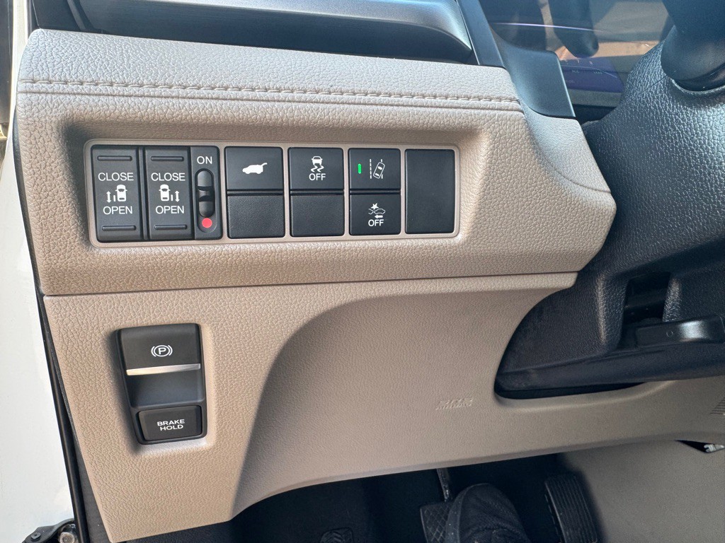 2018 Honda Odyssey Image 38