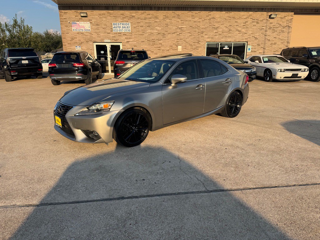 2015 Lexus IS Image 14