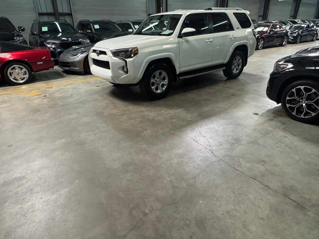 2018 Toyota 4Runner Image 9