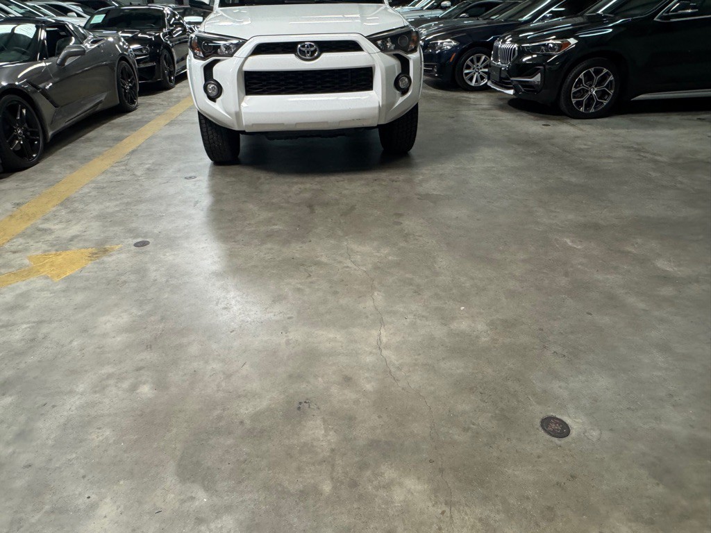 2018 Toyota 4Runner Image 10