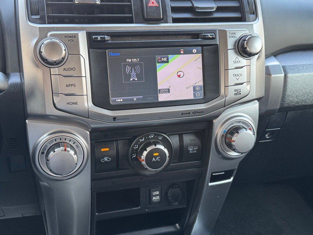 2018 Toyota 4Runner Image 28