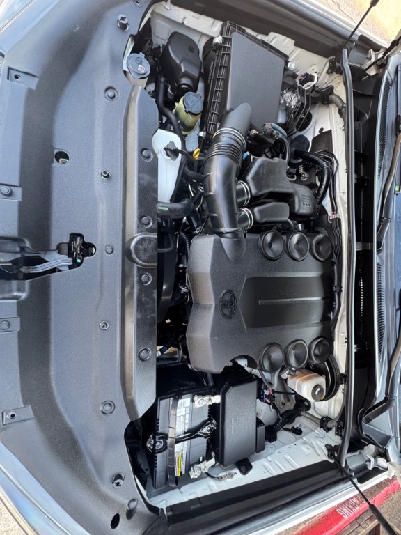 2018 Toyota 4Runner Image 36