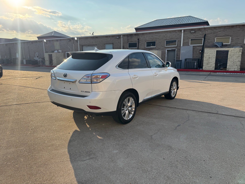 2012 Lexus RX Image 17