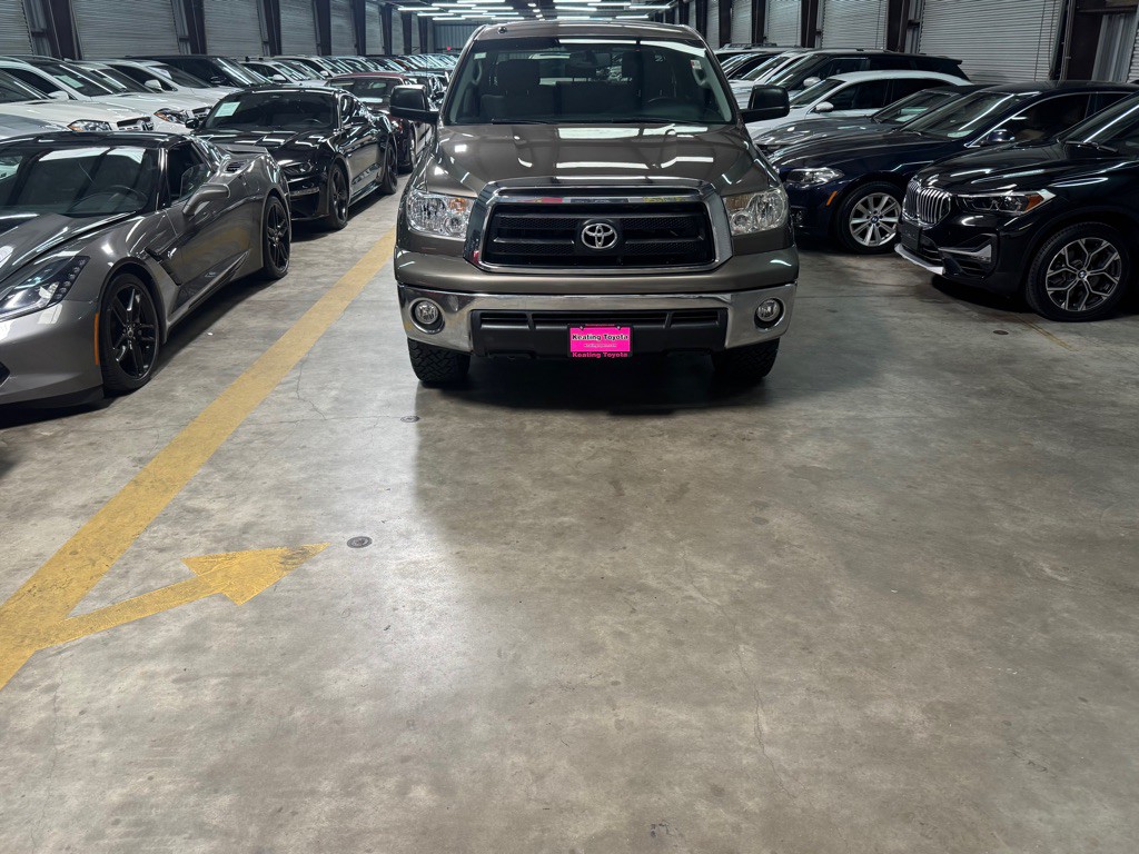 2013 Toyota Tundra Image 2