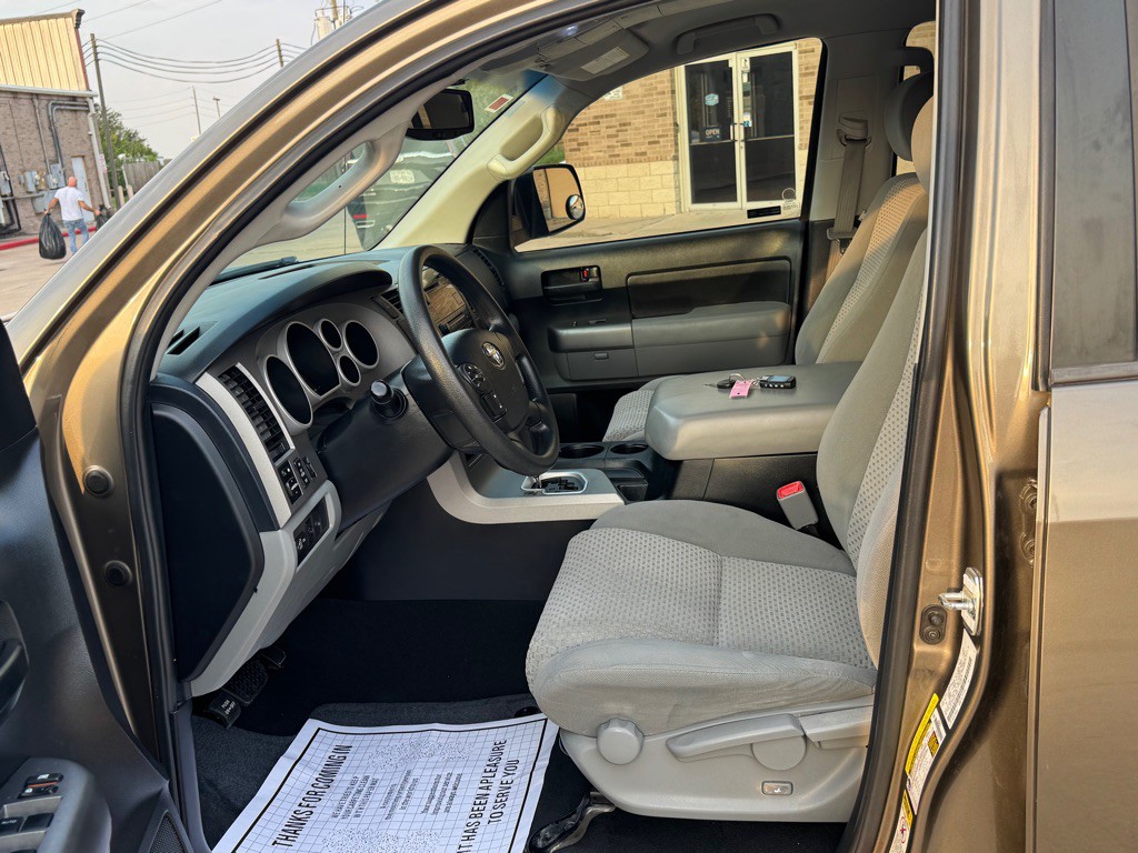 2013 Toyota Tundra Image 19