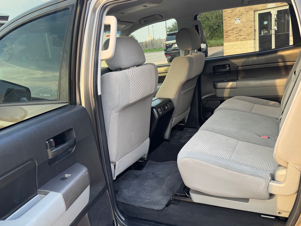 2013 Toyota Tundra Image 20