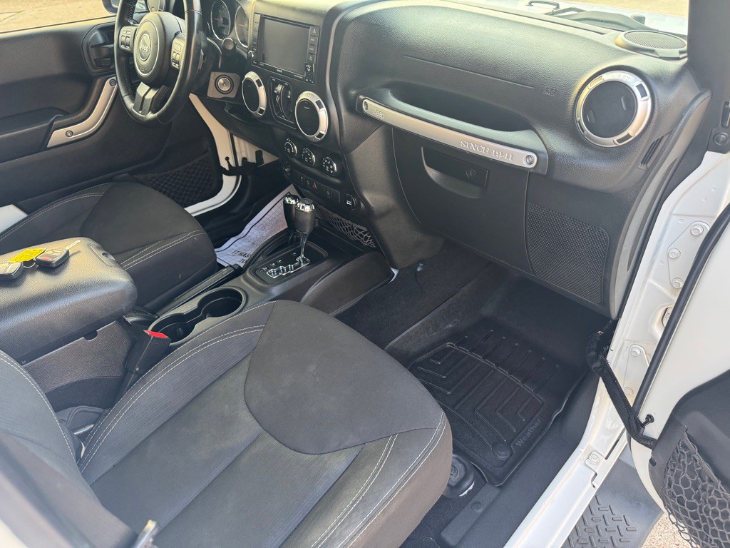 2015 Jeep Wrangler Unlimited Image 29