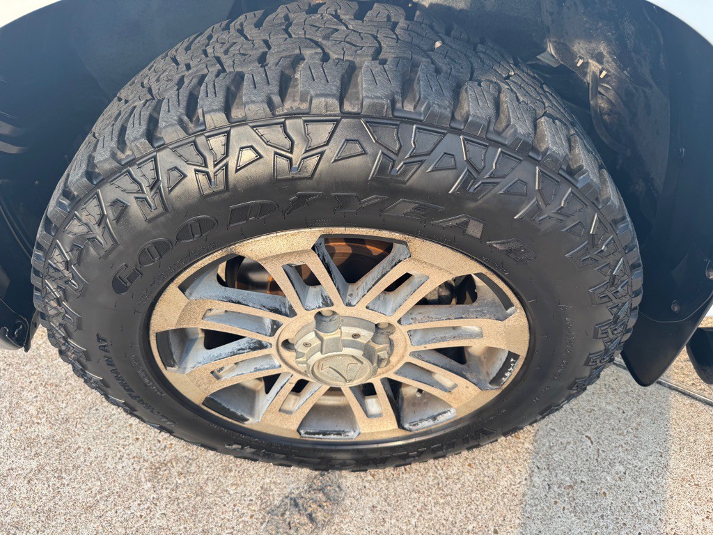2012 Toyota Tundra Image 38