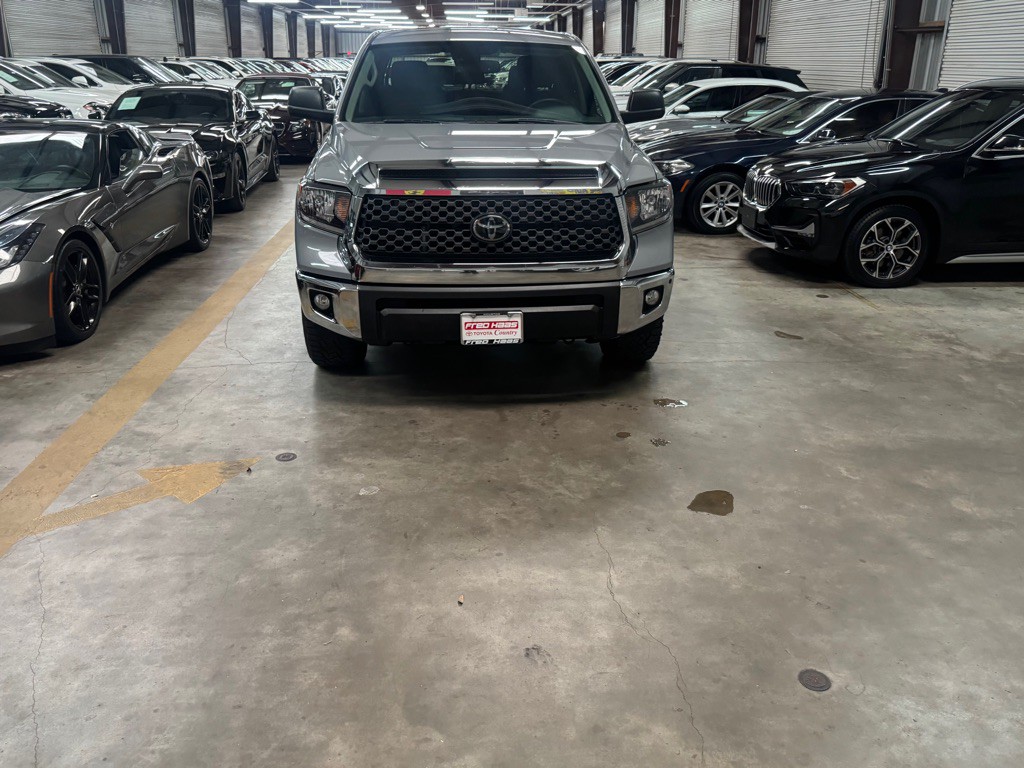 2021 Toyota Tundra Image 2