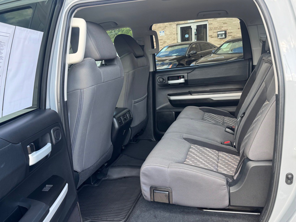 2021 Toyota Tundra Image 21