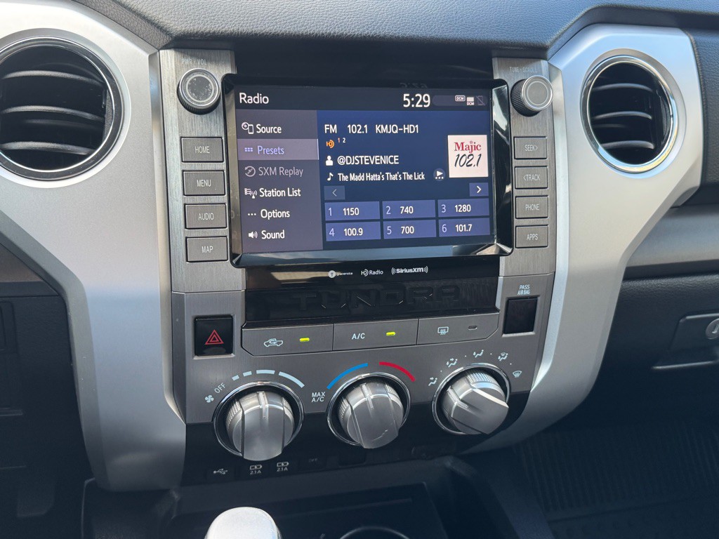 2021 Toyota Tundra Image 30