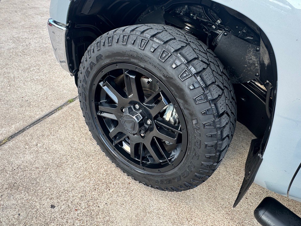 2021 Toyota Tundra Image 39