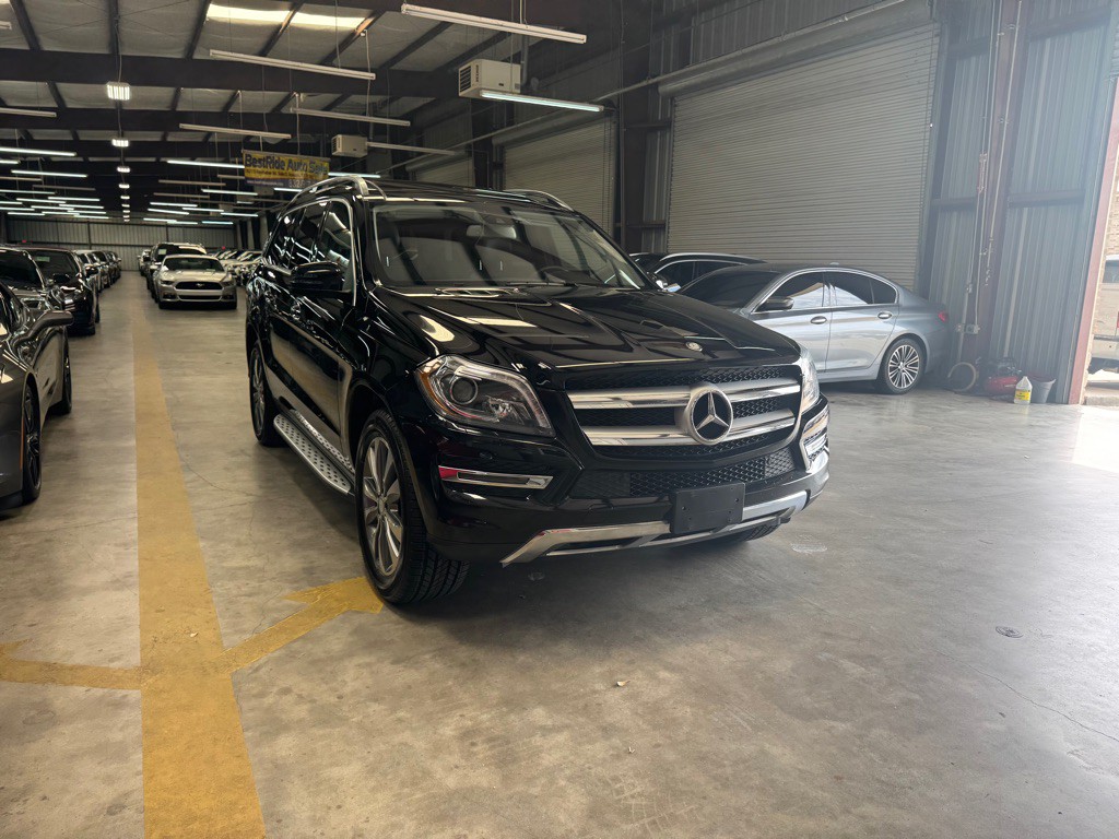 2016 Mercedes-Benz GL-Class Image 6