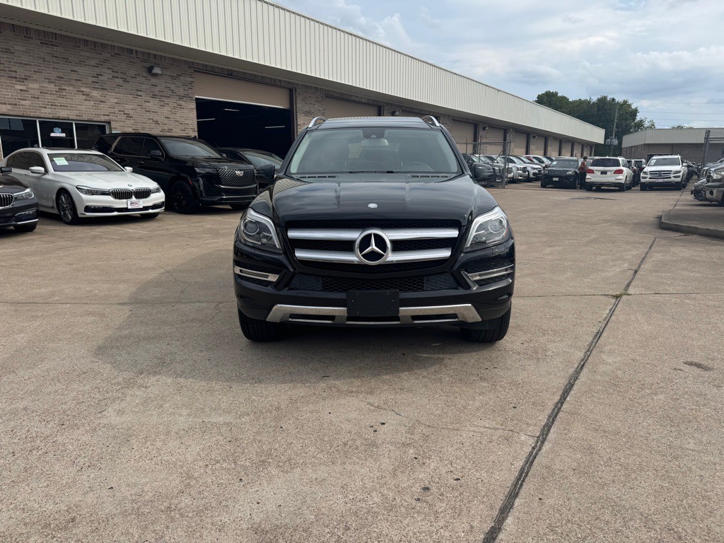 2016 Mercedes-Benz GL-Class Image 16