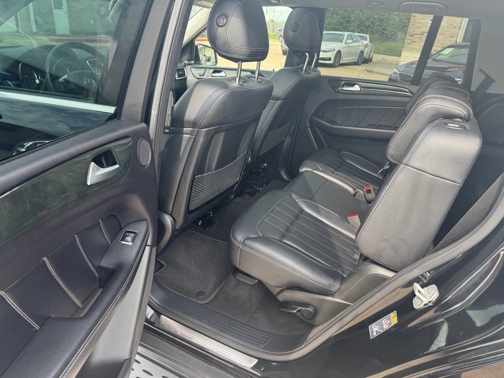2016 Mercedes-Benz GL-Class Image 29