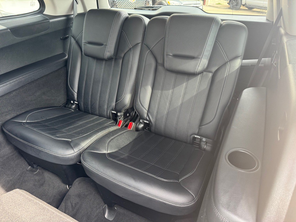 2016 Mercedes-Benz GL-Class Image 31