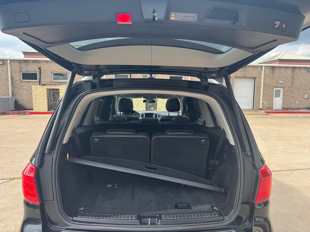 2016 Mercedes-Benz GL-Class Image 32
